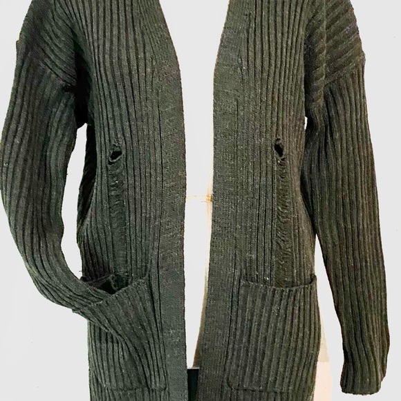 Sadie & Sage, EUC, Distressed Sweater, Open Front,  Charcoal Gray Cardigan, Med - Picture 4 of 14